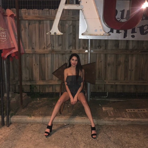 Gray romper - Picture 2 of 4